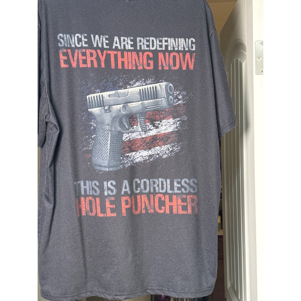 Warman Mens Cordless Hole Puncher 2nd Amendment Graphic T-Shirt Charcoal XL